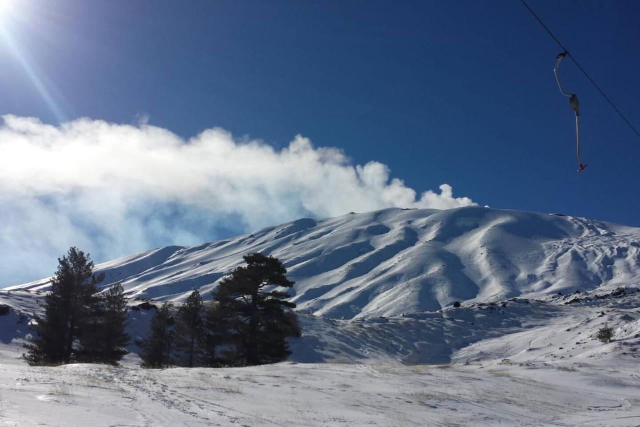 Etna Sunshine Lägenhet Linguaglossa Exteriör bild